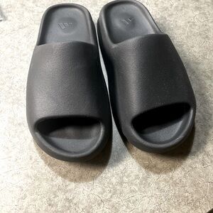 Yeezy Slides